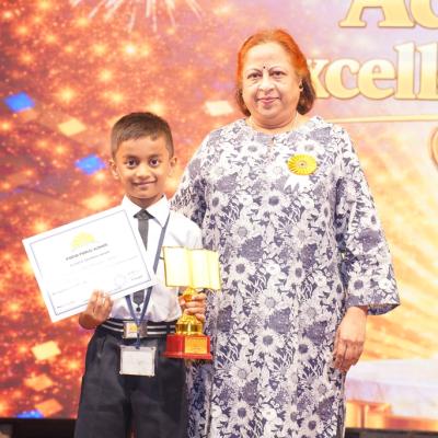 Awards2526 08