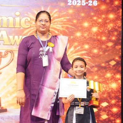 Awards2526 09