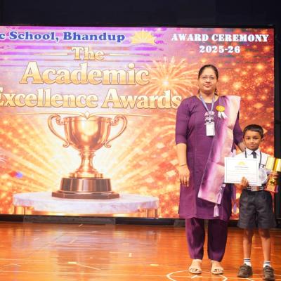 Awards2526 11