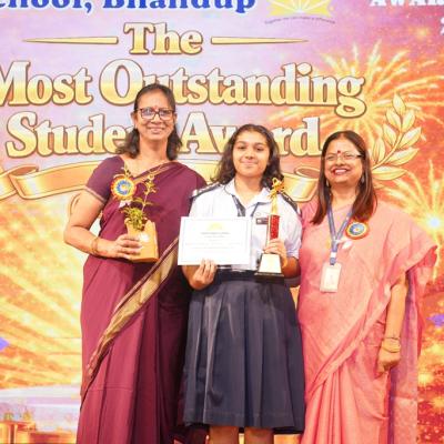 Awards2526 60