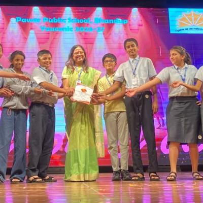 Youconic Prize Distr 45