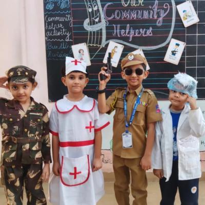 Community Helpers5